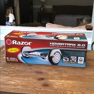 Razor Hovertrax 2.0 Self-Balancing Hoverboard NEW